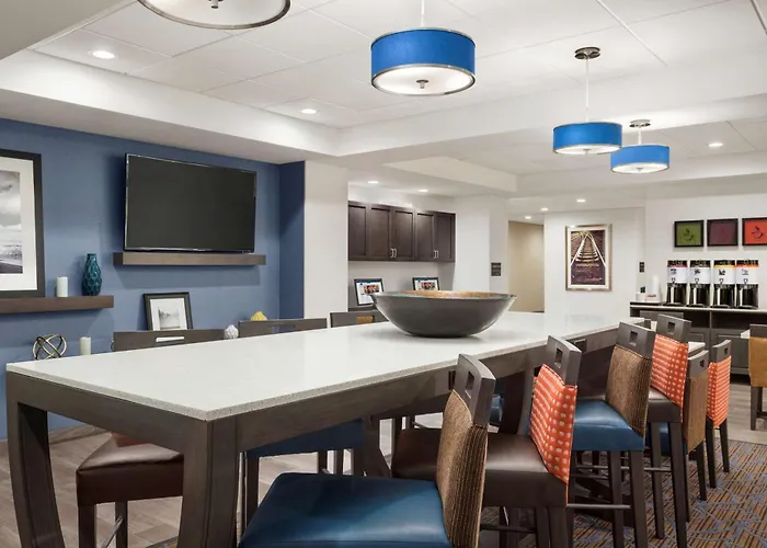 Hampton Inn By Hilton Turlock